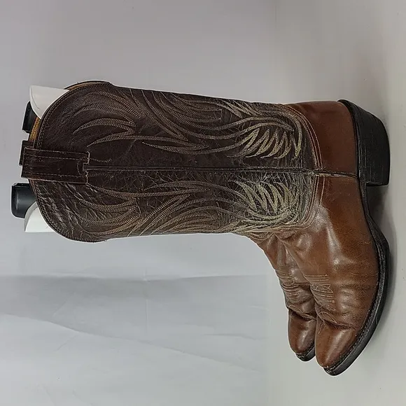 Vintage Nocona Brown Leather Men's Cowboy boots