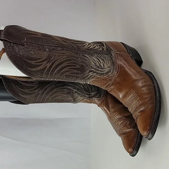 Vintage Nocona Brown Leather Men's Cowboy boots