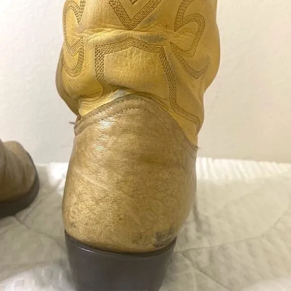 Vintage Nocona Cowboy Boots cream Leather Size 9 1/2 EE. See Video