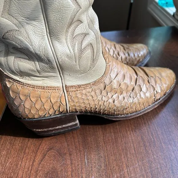 Vintage NOCONA PYTHON COWBOY BOOTS MEN'S SIZE 8.5 cream