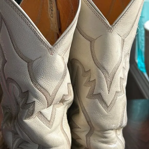 Vintage NOCONA PYTHON COWBOY BOOTS MEN'S SIZE 8.5 cream