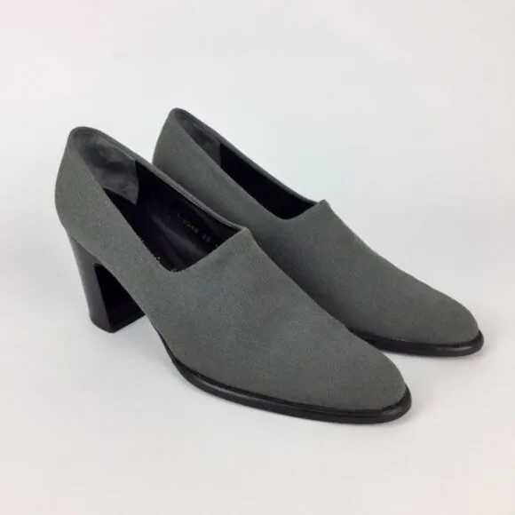 Vintage Robert Clergerie Womens Gray Fabric Shootie Pumps Block Heel size 9