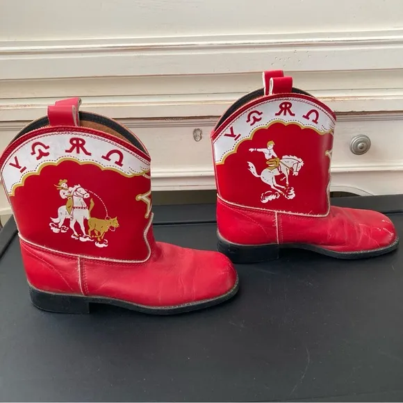 Vintage Sears 1970’s Red Cowboy Boots with Star Design