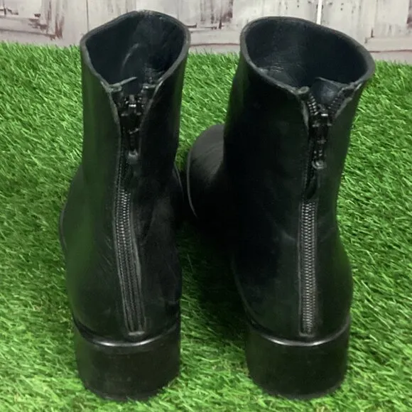 Vintage Stewart Weitzman Black Leather Ankle Boots 8.5AA