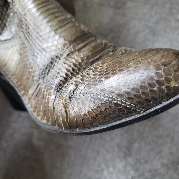 Vintage Tony Lama Green Crocodile Leather Cowboy Boots size 4