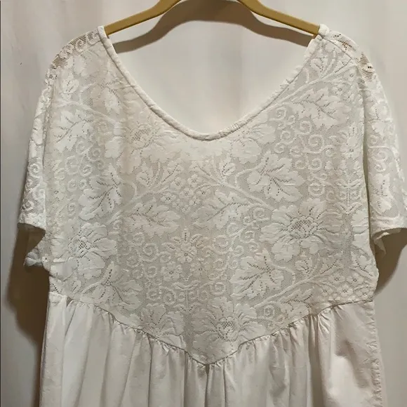 VINTAGE WHITE HANDMADE DRESS/LOUNGE PRAIRIE BOHO