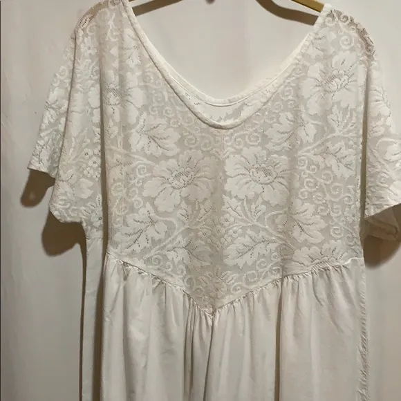 VINTAGE WHITE HANDMADE DRESS/LOUNGE PRAIRIE BOHO