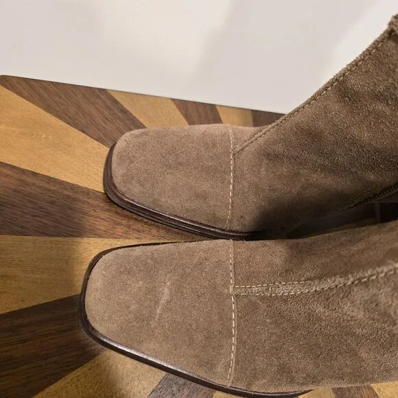 Vintage Y2K 90s 8.5 Suede Leather Square Toe Stitched Boot Minimalist Boho