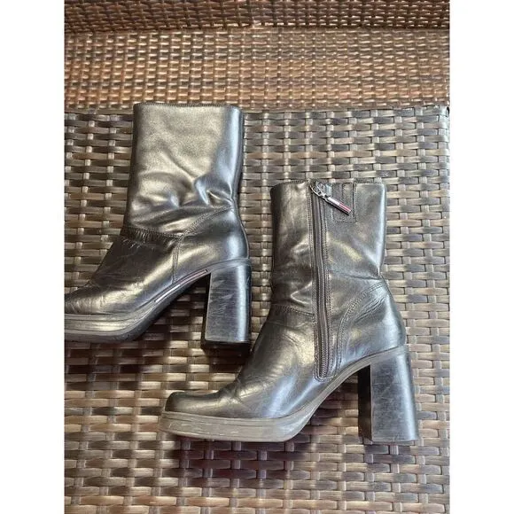 Vintage Y2K Tommy Hilfiger Boots