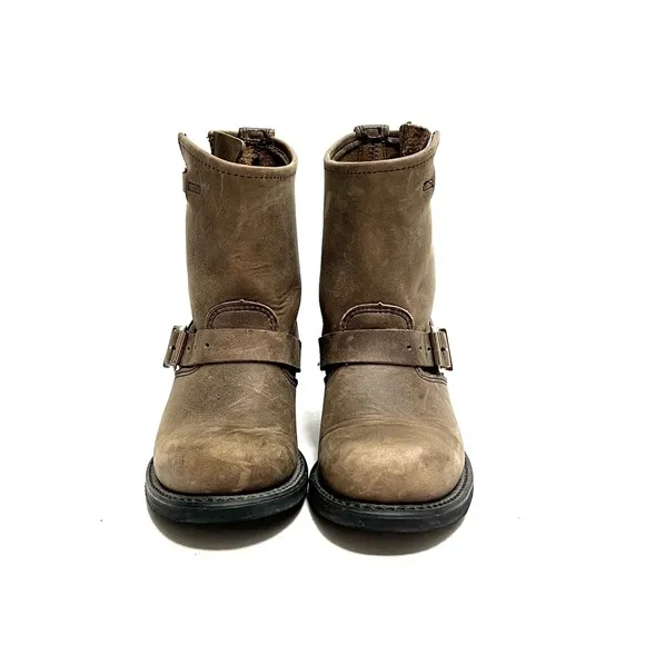 Vintage Y2K women’s tan nubuck leather dual buckle engineer boots