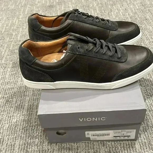Vionic Men's Mott Brok Lace Up Sneaker 9 &amp; 10
