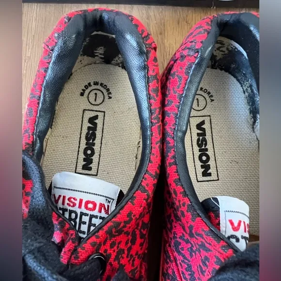 Vision Street Wear Vintage NOS Shoes RED Stipple Print In Original Box 1980s NEW