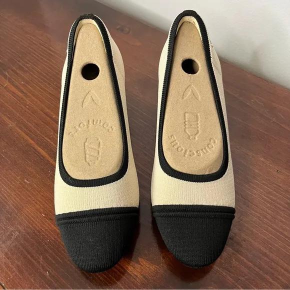 Vivaia Shoes Women's 37.5 Beige Black Julia Pro Almond Toe Chunky Heel