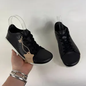 Vivobarefoot Geo Court III Sneakers Women's 6 Black Leather Athletic Shoes