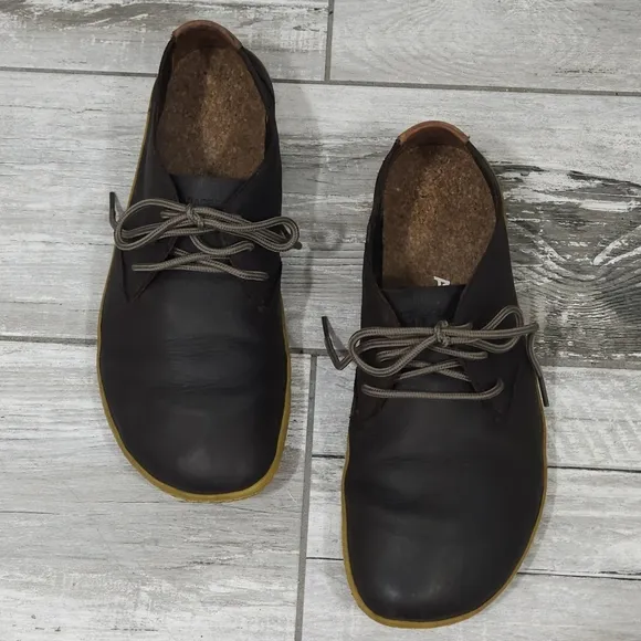VIVOBAREFOOT Minimalist Pittards Wild Hide Hand Finished Leather Oxford Loafer