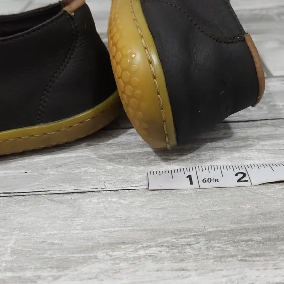 VIVOBAREFOOT Minimalist Pittards Wild Hide Hand Finished Leather Oxford Loafer