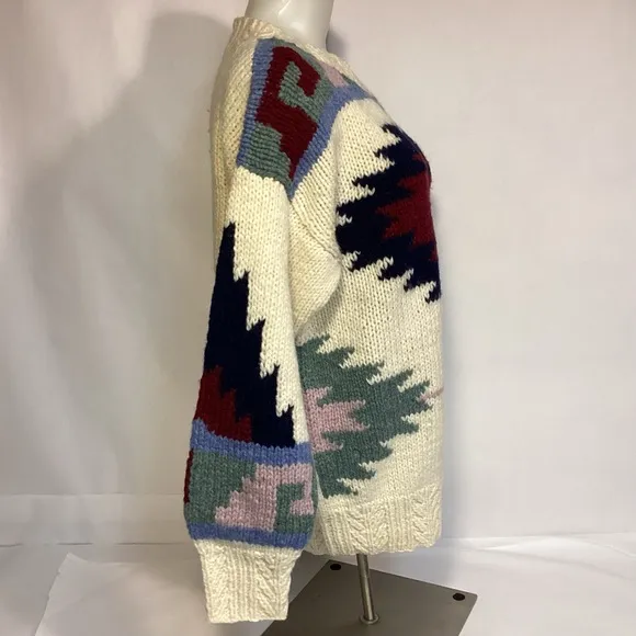 VTG Susann D hand knitted Shetland Wool Womens sweater size Medium Aztec design