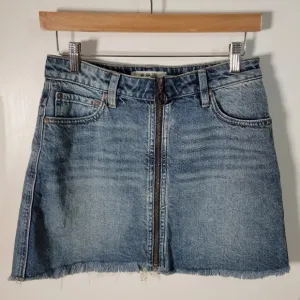 We The Free Free People Denim Mini Zip-Up Skirt | Free People Skirt | Size 26