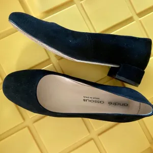 Woman Andre Assous Italy Minimalist Suede Leather Slip On Flats Shoes 6,5M