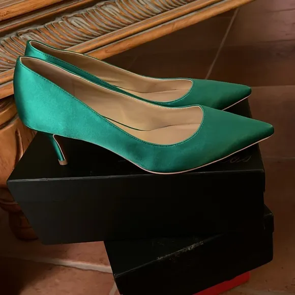 Women Fashion Pointed Toe Slip On Comfort Basic Kitten Heel Pumps Shoes. Satin