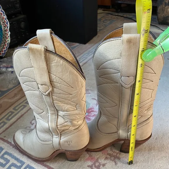 Women Frye Boots