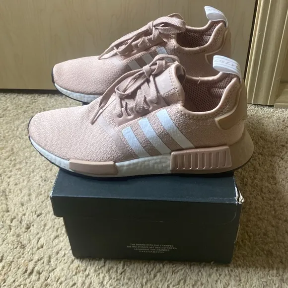 WOMEN'S Adidas NMD R1 Shoes Color: Ash Pearl Size: 8.5