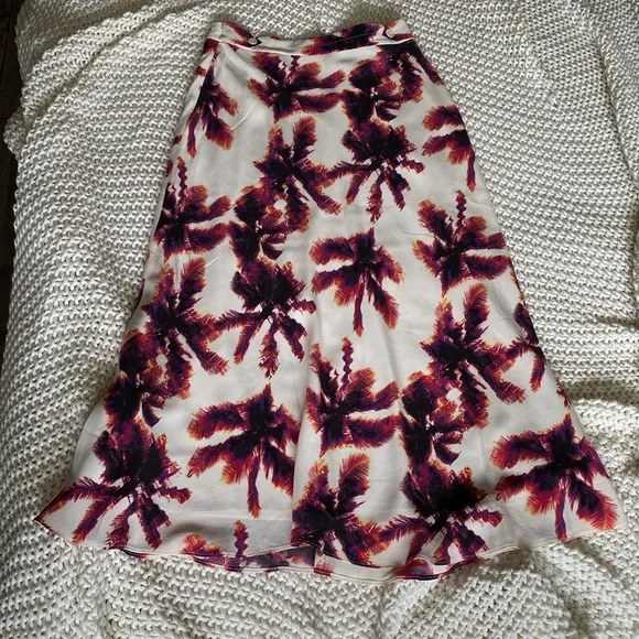 Women’s Equipment Skirt with Multi Color Palm Print size 4