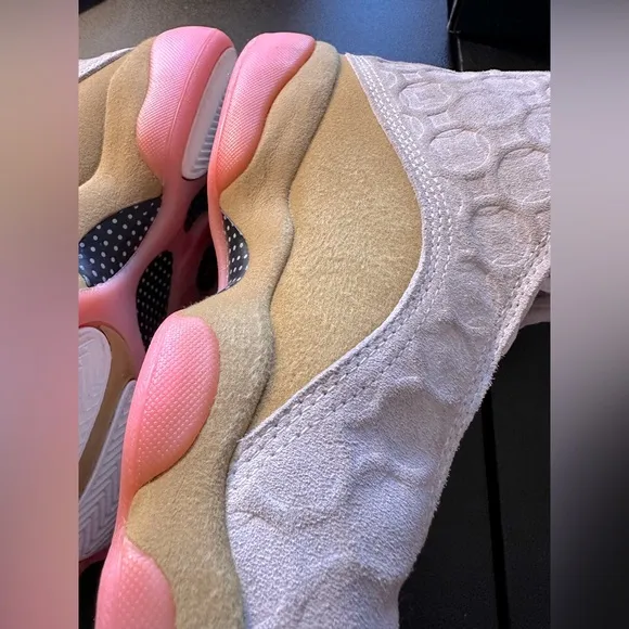 WOMEN’S JORDAN ‘B’ RETRO 2013 SIZE 8 SUEDE