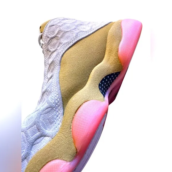 WOMEN’S JORDAN ‘B’ RETRO 2013 SIZE 8 SUEDE