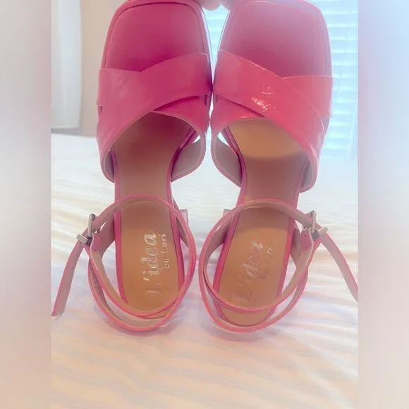 Women's Simple Platform Chunky Heel Sandal in Cosmic Pink! NWOT Size 36 (6)