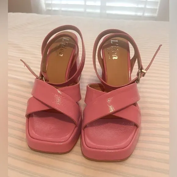 Women's Simple Platform Chunky Heel Sandal in Cosmic Pink! NWOT Size 36 (6)