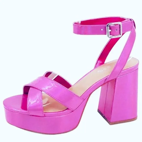 Women's Simple Platform Chunky Heel Sandal in Cosmic Pink! NWOT Size 36 (6)