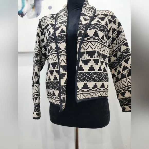 WOMEN'S size Small,  cutest black &amp; white Aztec blazer jacket by [ Bedford Fair]