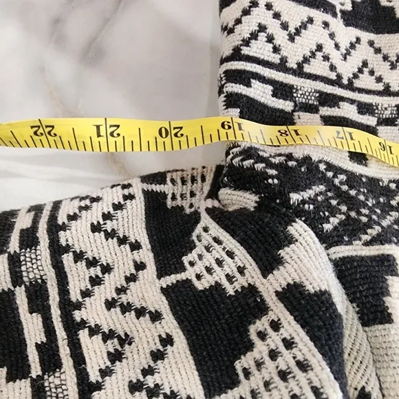 WOMEN'S size Small,  cutest black &amp; white Aztec blazer jacket by [ Bedford Fair]
