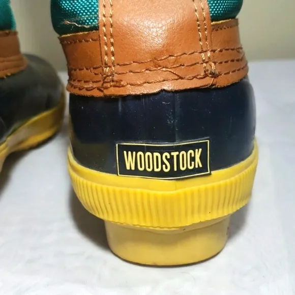 Woodstock Handcrafted Boots Thermolite Green Lace Up Vintage Dead Stock Size 10