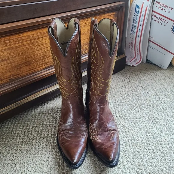 Wrangler Cowboy Boots