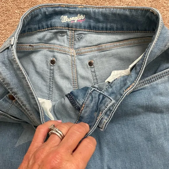Wrangler Retro Mae Star Flare Jean in Alice Sz 28