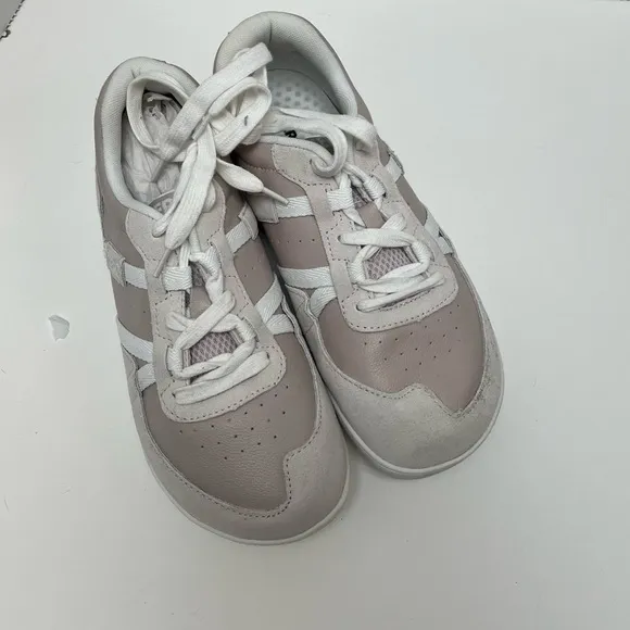 Xero Barefoot Minimalist Shoes Womens Kelso Pink &amp; White Size 9 / 39.5 NEW