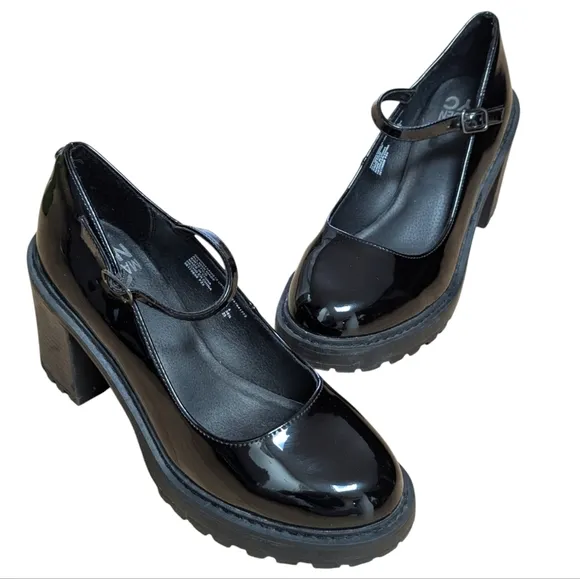 Y2K Chunky Madden NYC Steve Madden Sz 8 Black Patent Block Heel Mary Jane Shoes
