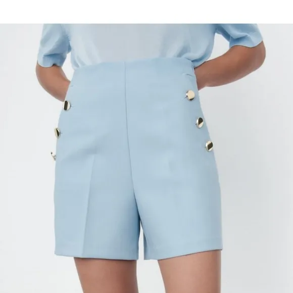 Zara* bermuda blue shorts with gold buttons