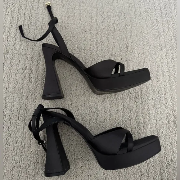 Zara Black Block Chunky Platform Heel Sandals