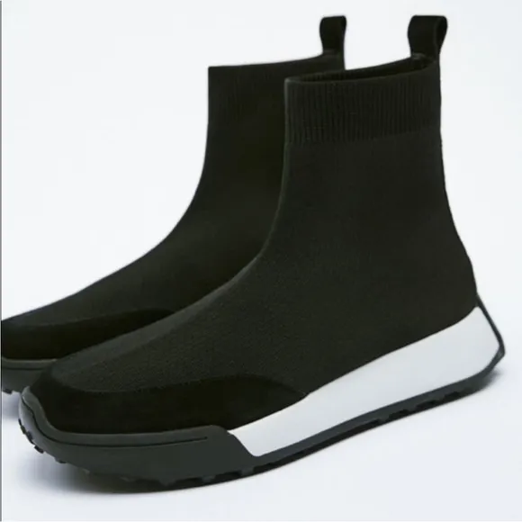 Zara Fabric High Top Black and White Minimalist SneakersSize 8