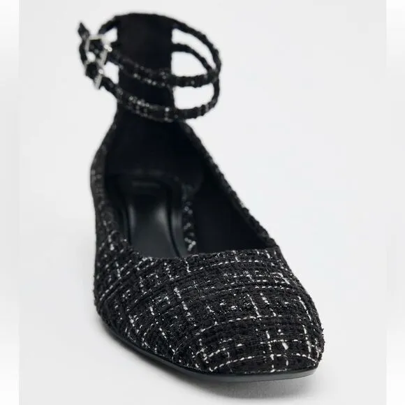 Zara heeled fabric shoes